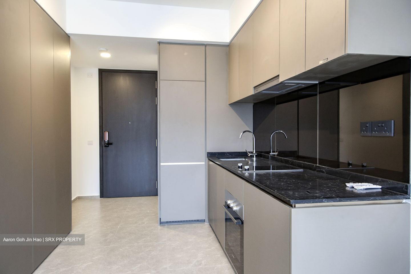 Park Colonial (D13), Condominium #373816371